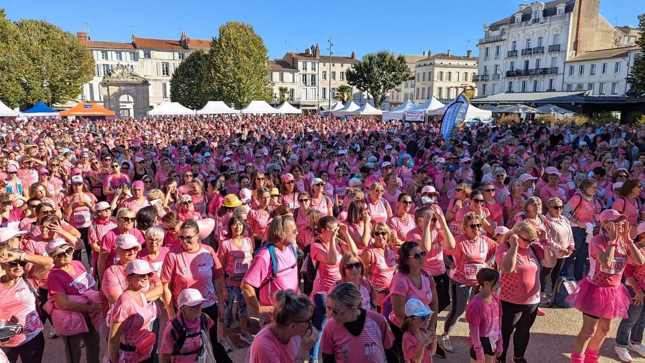 Octobre rose à Rochefort : plus de 5 000 participants pour la Course des Demoiselles